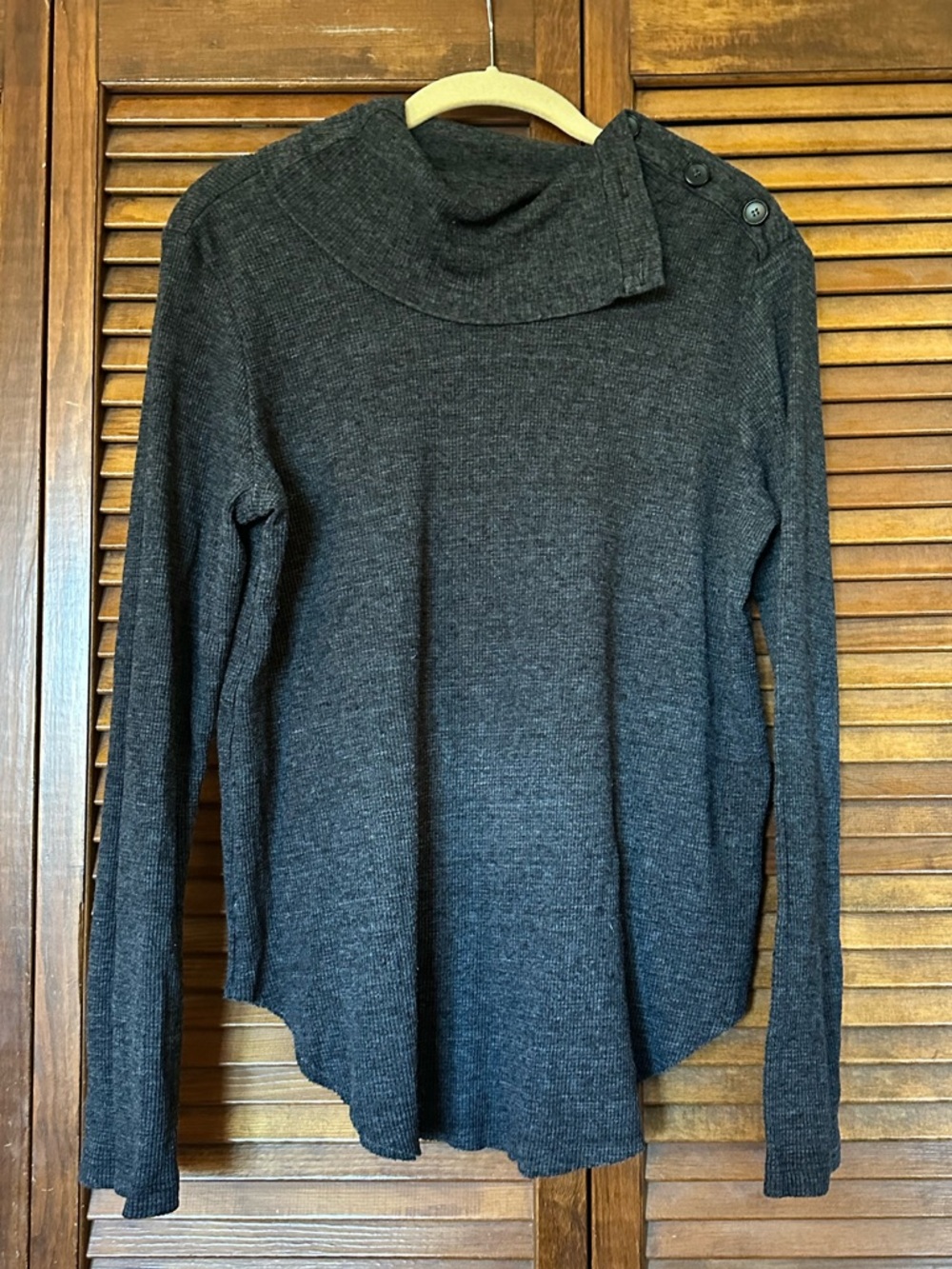 Michael Stars Bibi folded neck waffle knit ribbed charcoal gray top size medium